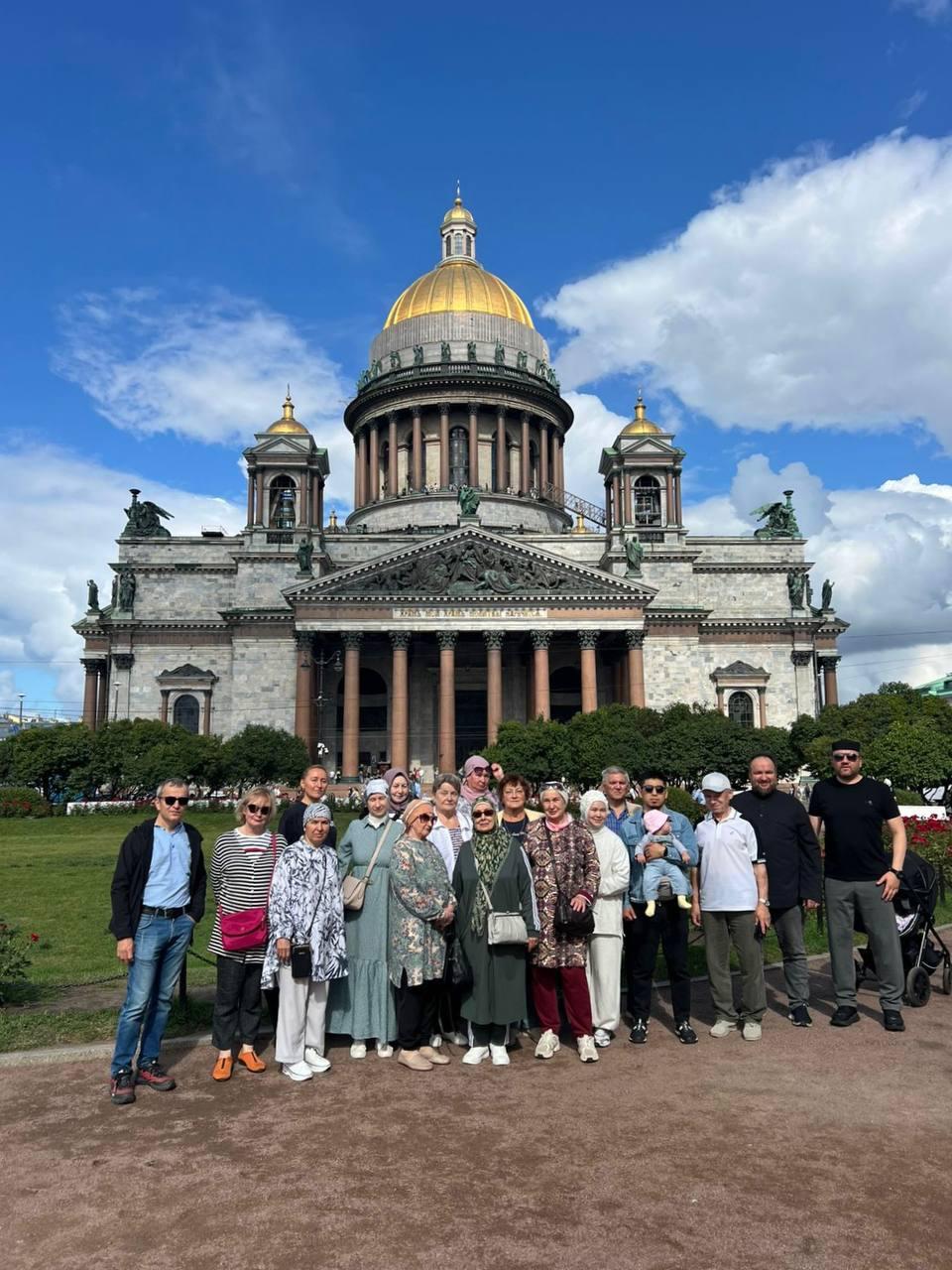 Подробнее о статье ДВА ДНЯ В ИМПЕРСКОЙ СТОЛИЦЕ: ТАТАРСКИЙ ВЗГЛЯД НА ПЕТЕРБУРГ
