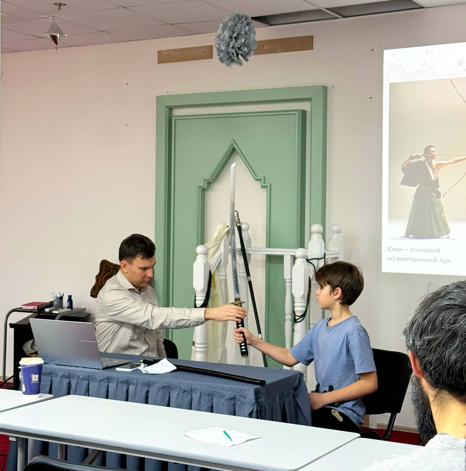 Подробнее о статье ДНИ ЯПОНИИ В ЦЕНТРЕ МАРДЖАНИ: ПУТЕШЕСТВИЕ СКВОЗЬ